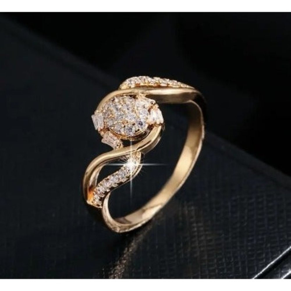 18k Gold Plated Simulated Diamond Ring